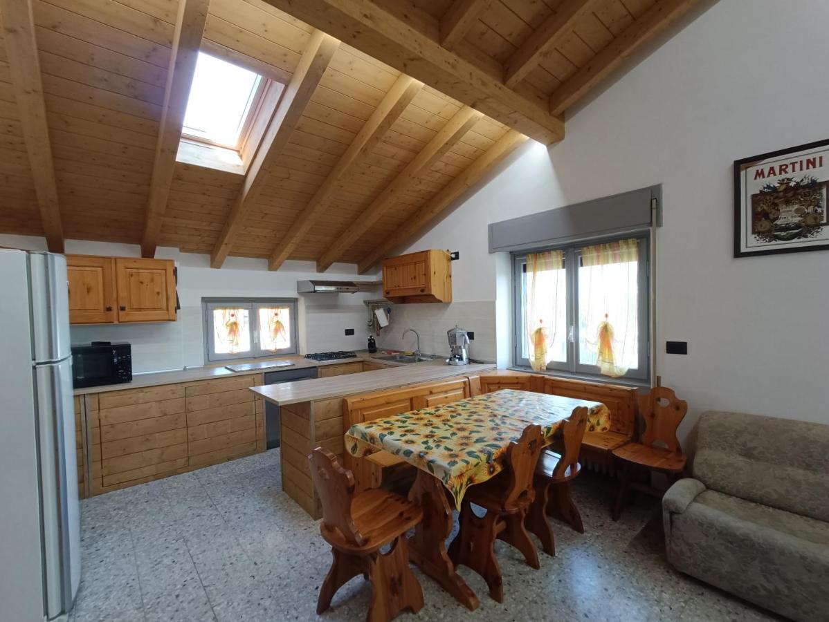 Apartamento Casa Le Fornaci Ispra Exterior foto