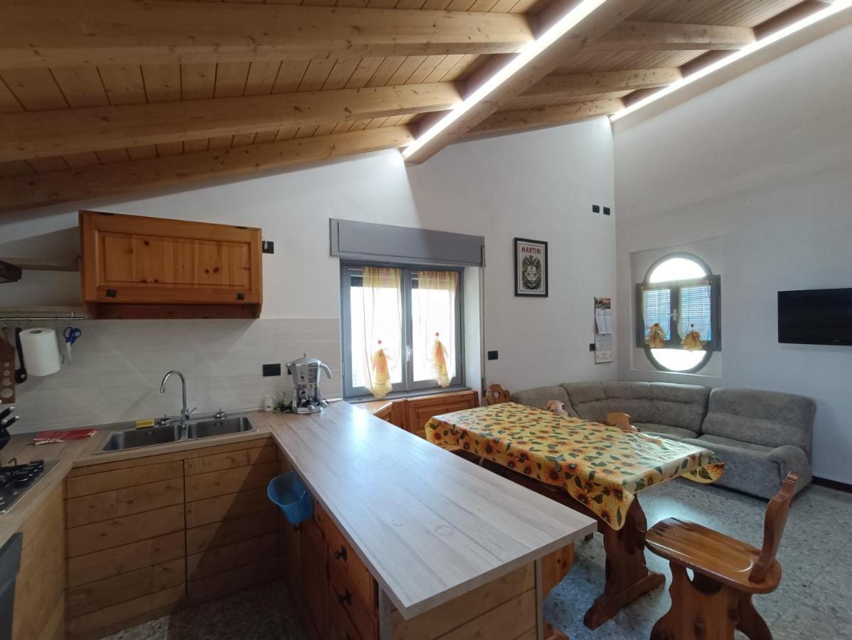 Apartamento Casa Le Fornaci Ispra Exterior foto